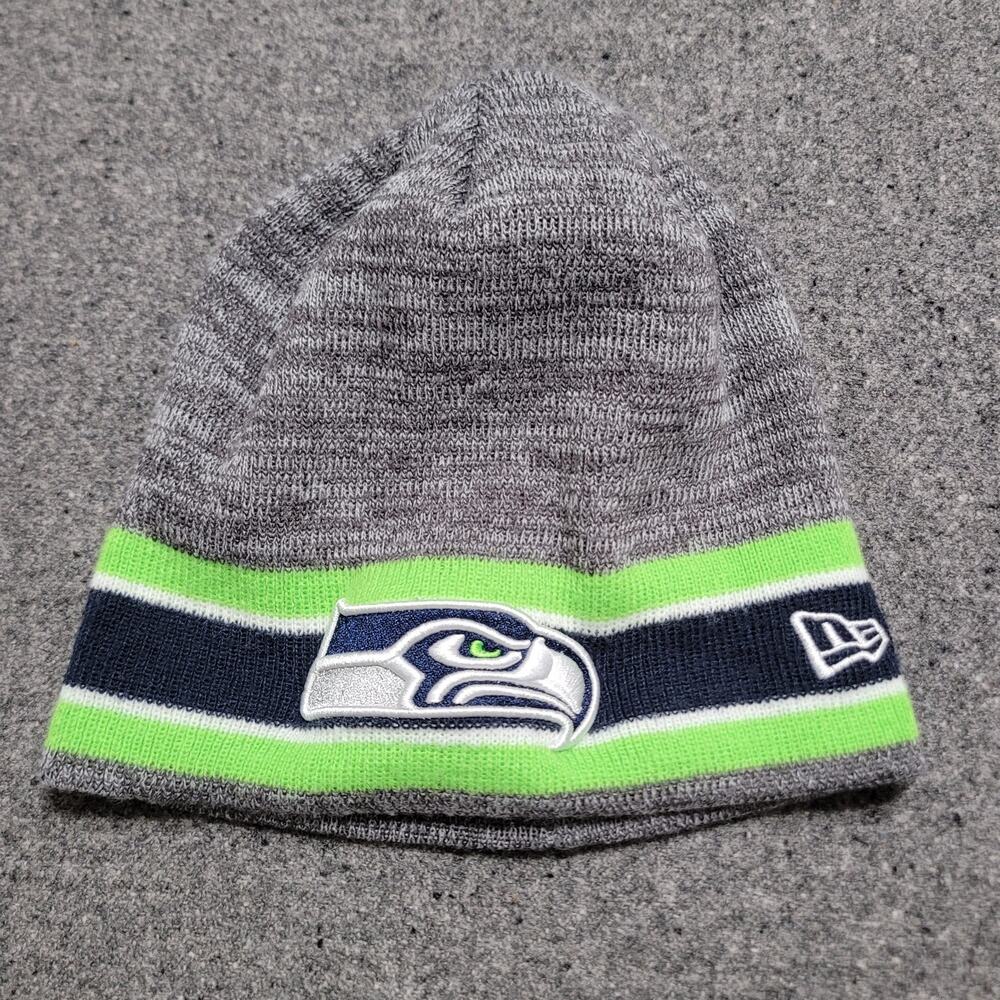 Seattle Seahawks Beanie Cap Hat Mens Gray Striped Skull Winter Knit Embroidered